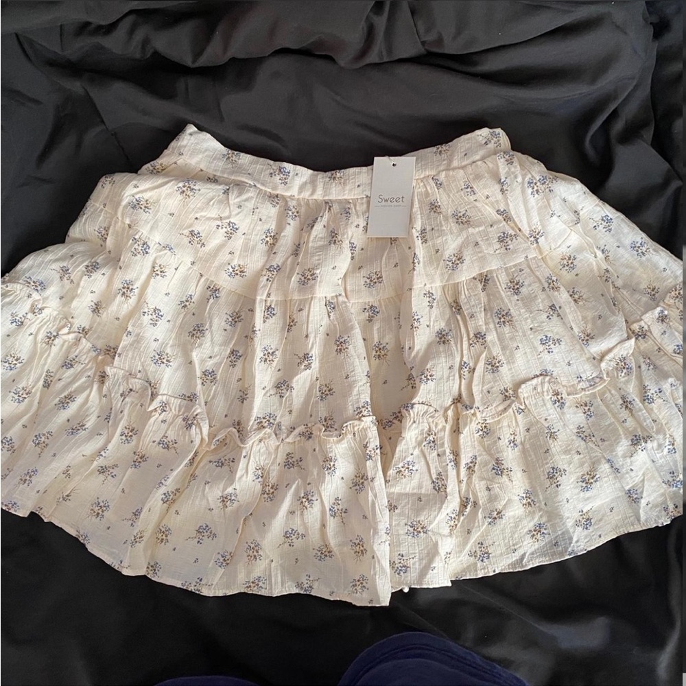 Floral Ruffle Skirt in Cream and Purple (NEW WITH TAG)